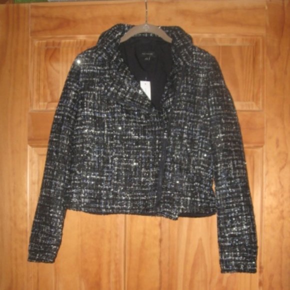 Ann Taylor Jackets & Blazers - Ann Taylor Zip Up Blazer